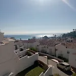 Dom wakacyjny Casa Oliva Sea View *