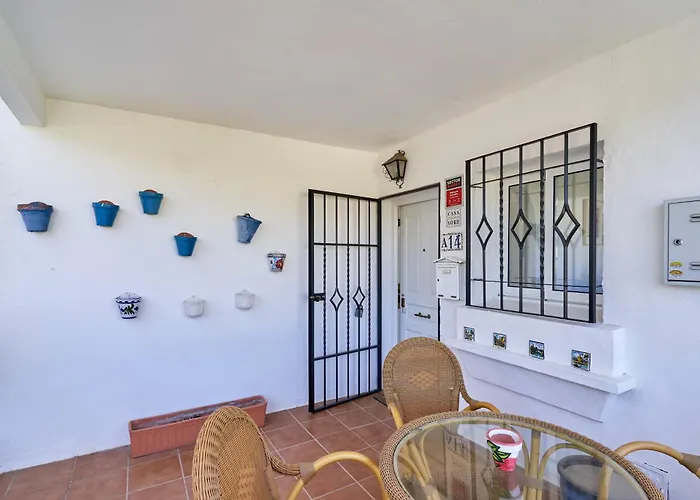 Casa Oliva Sea View *