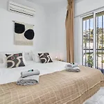Casa Oliva Sea View *